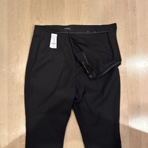 New White House Black Market “The Skinny”dress pants
